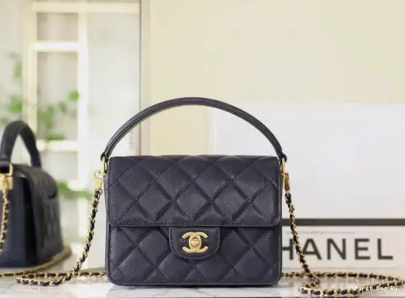 Firstbag Ru FLAP WITH MEDIUM BAG HANDLE TOP CHANEL 0610
